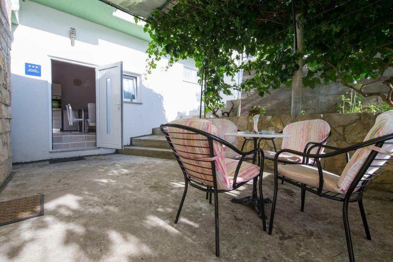 Strma Apartments Vis Eksteriør billede